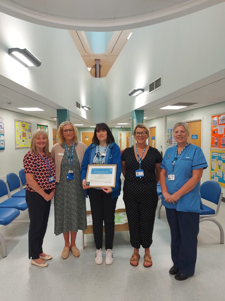 Leeds Healthcare Support Worker Honoured with Chief Nursing Officer Award for Teamwork and Improving Patient Care
